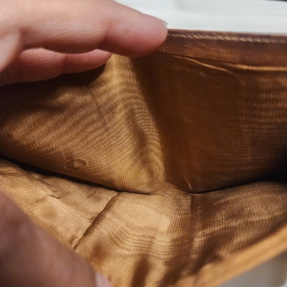 Authentic Vintage Celine Soft Leather Tri Fold Wallet - Picture 9 of 16